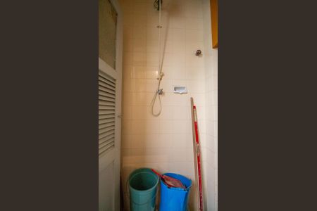 Apartamento à venda com 99m², 4 quartos e sem vagaBanheiro de Serviço