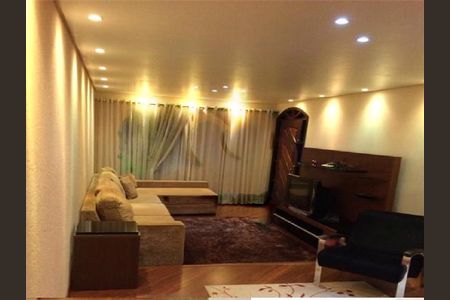 Casa à venda com 183m², 3 quartos e 5 vagas