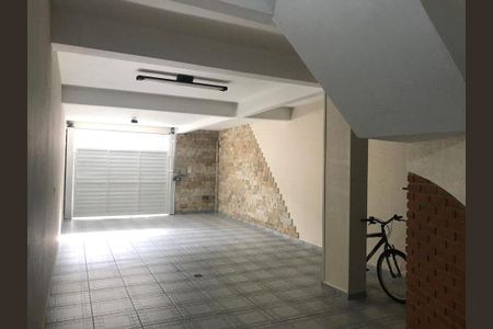 Casa à venda com 183m², 3 quartos e 5 vagas