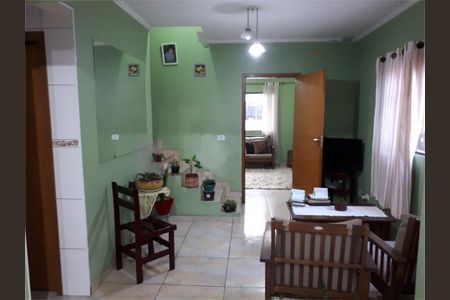 Casa à venda com 90m², 3 quartos e 4 vagas