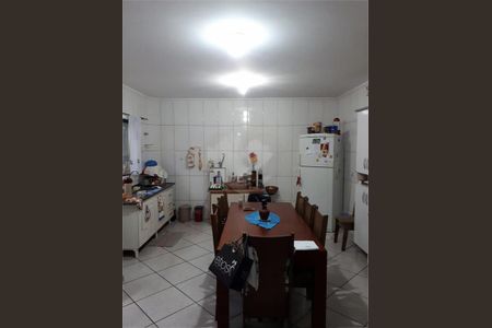 Casa à venda com 90m², 3 quartos e 4 vagas