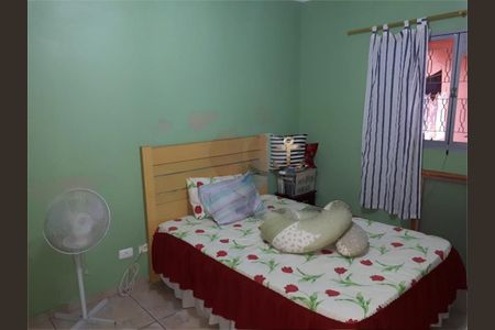 Casa à venda com 90m², 3 quartos e 4 vagas