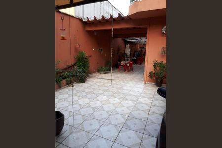 Casa à venda com 90m², 3 quartos e 4 vagas