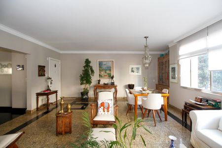 Apartamento à venda com 168m², 2 quartos e 2 vagasSala de Estar