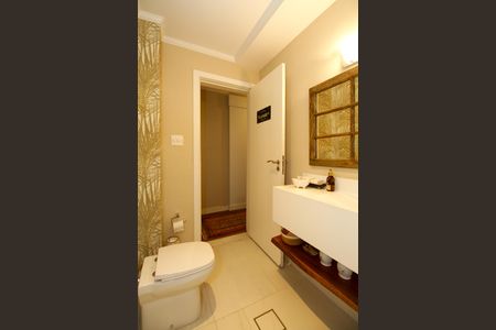 Apartamento à venda com 168m², 2 quartos e 2 vagasBanheiro Social