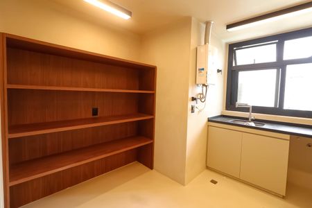 Apartamento à venda com 190m², 4 quartos e 2 vagas Apartamento à venda com 190m², 4 quartos e 2 vagasCozinha