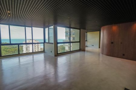 Apartamento à venda com 190m², 4 quartos e 2 vagas Apartamento à venda com 190m², 4 quartos e 2 vagasSala
