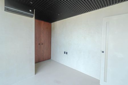 Apartamento à venda com 190m², 4 quartos e 2 vagas Apartamento à venda com 190m², 4 quartos e 2 vagasQuarto