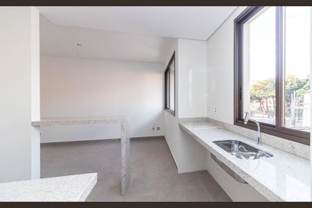 Apartamento à venda com 61m², 2 quartos e 2 vagasCozinha