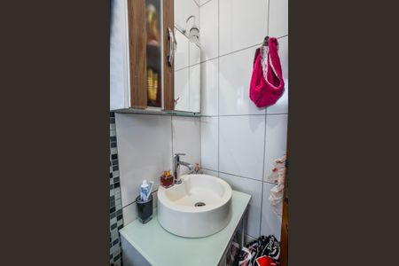 Apartamento à venda com 100m², 2 quartos e 2 vagasBanheiro da Suíte