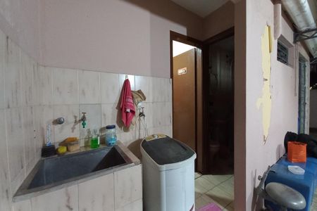 Casa à venda com 124m², 3 quartos e 4 vagasÁrea de Serviço