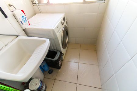 Apartamento à venda com 45m², 2 quartos e 1 vaga Apartamento à venda com 45m², 2 quartos e 1 vagaÁrea de Serviço