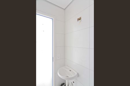 Apartamento para alugar com 47m², 2 quartos e sem vagaBanheiro