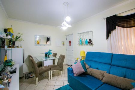 Apartamento à venda com 65m², 2 quartos e 2 vagasSala