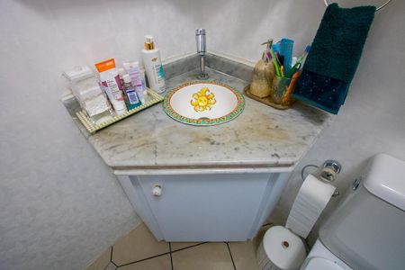 Apartamento à venda com 65m², 2 quartos e 2 vagasBanheiro