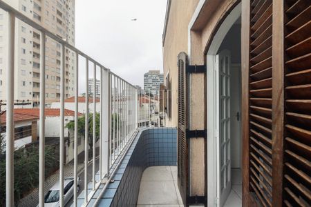 Apartamento à venda com 92m², 2 quartos e sem vaga Apartamento à venda com 92m², 2 quartos e sem vagaVaranda