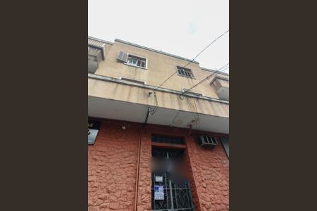 Apartamento à venda com 92m², 2 quartos e sem vaga Apartamento à venda com 92m², 2 quartos e sem vagaFachada
