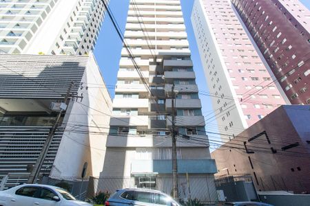 Apartamento para alugar com 58m², 2 quartos e 1 vagaFachado do condomínio