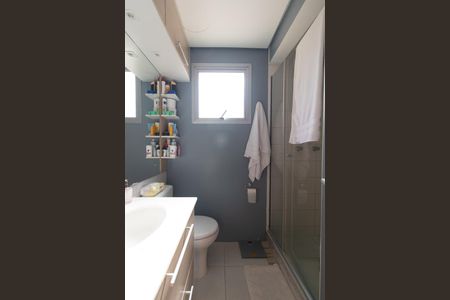 Apartamento à venda com 80m², 3 quartos e 1 vaga Apartamento à venda com 80m², 3 quartos e 1 vagaBanheiro da Suíte