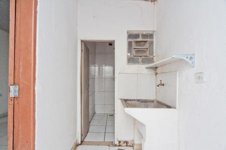 Casa à venda com 161m², 3 quartos e 2 vagas Casa à venda com 161m², 3 quartos e 2 vagasEdícula - área de serviço