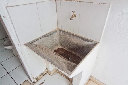 Casa à venda com 161m², 3 quartos e 2 vagas Casa à venda com 161m², 3 quartos e 2 vagasEdícula - área de serviço