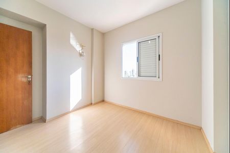 Apartamento à venda com 89m², 3 quartos e 2 vagasQuarto 2