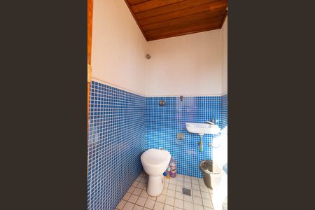 Casa à venda com 120m², 3 quartos e 2 vagas  Área comum Banheiro do Salão do Mezanino