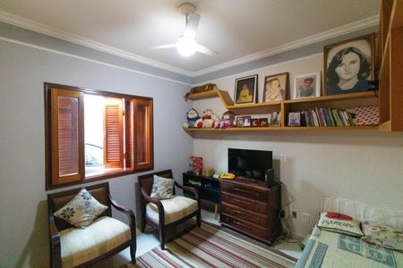 Casa à venda com 120m², 3 quartos e 2 vagasQuarto 01