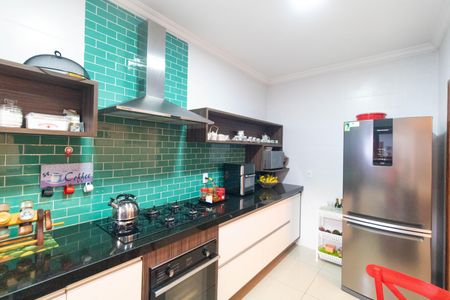 Casa à venda com 120m², 3 quartos e 2 vagasCozinha