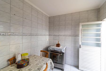 Casa à venda com 120m², 3 quartos e 2 vagasCozinha da Casa 02