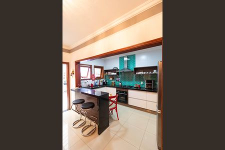 Casa à venda com 120m², 3 quartos e 2 vagasCozinha