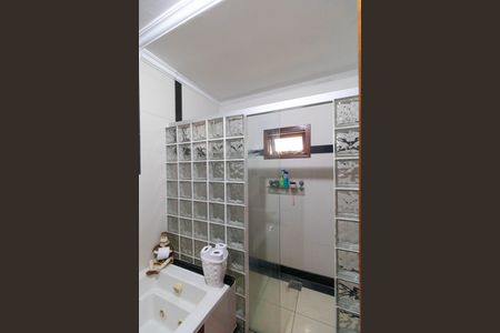 Casa à venda com 120m², 3 quartos e 2 vagasBanheiro