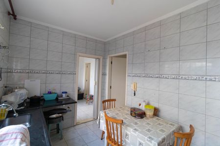 Casa à venda com 120m², 3 quartos e 2 vagasCozinha da Casa 02
