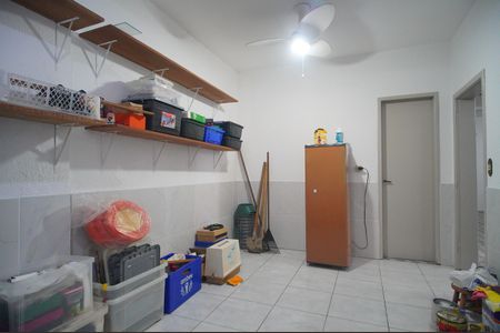 Casa à venda com 200m², 3 quartos e 4 vagasDespensa