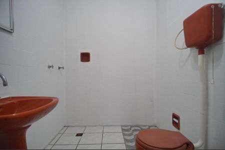 Casa à venda com 200m², 3 quartos e 4 vagasBanheiro 1