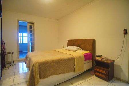 Casa à venda com 200m², 3 quartos e 4 vagasSuíte 1