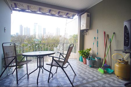 Casa à venda com 200m², 3 quartos e 4 vagasÁrea Externa