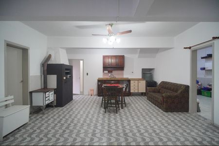 Casa à venda com 200m², 3 quartos e 4 vagasGaragem