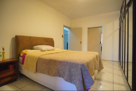 Casa à venda com 200m², 3 quartos e 4 vagasSuíte 1