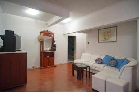 Sala de casa à venda com 3 quartos, 200m² em Guarani, Novo Hamburgo