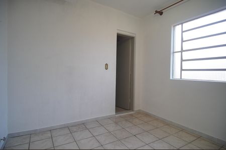 Casa à venda com 200m², 3 quartos e 4 vagasQuarto de Serviço