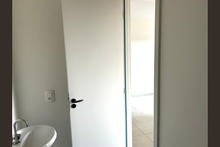 Apartamento para alugar com 34m², 2 quartos e sem vagaBanheiro