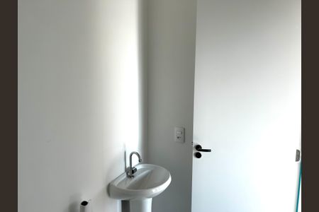 Apartamento para alugar com 34m², 2 quartos e sem vagaBanheiro