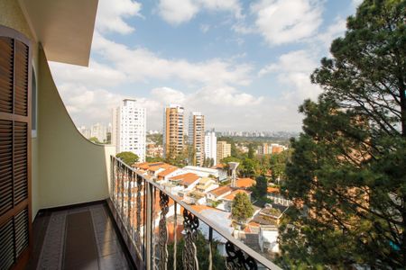 Casa à venda com 320m², 3 quartos e 4 vagasVaranda da Suíte 3