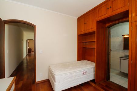 Casa à venda com 320m², 3 quartos e 4 vagasSuíte 3