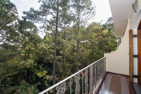 Casa à venda com 320m², 3 quartos e 4 vagasVaranda da Suíte 3