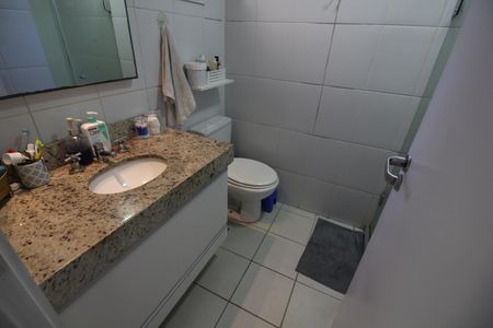 Casa de condomínio à venda com 146m², 4 quartos e 2 vagasBanheiro Suíte 