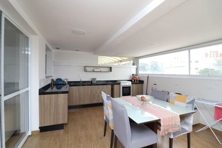 Apartamento à venda com 137m², 2 quartos e 2 vagasÁrea gourmet 