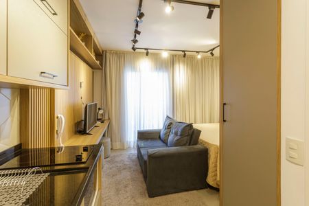 Sala/Quarto de kitnet/studio à venda com 1 quarto, 25m² em Indianópolis, São Paulo