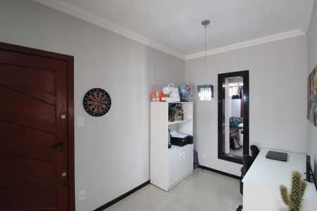 Apartamento à venda com 90m², 2 quartos e 1 vagaSala